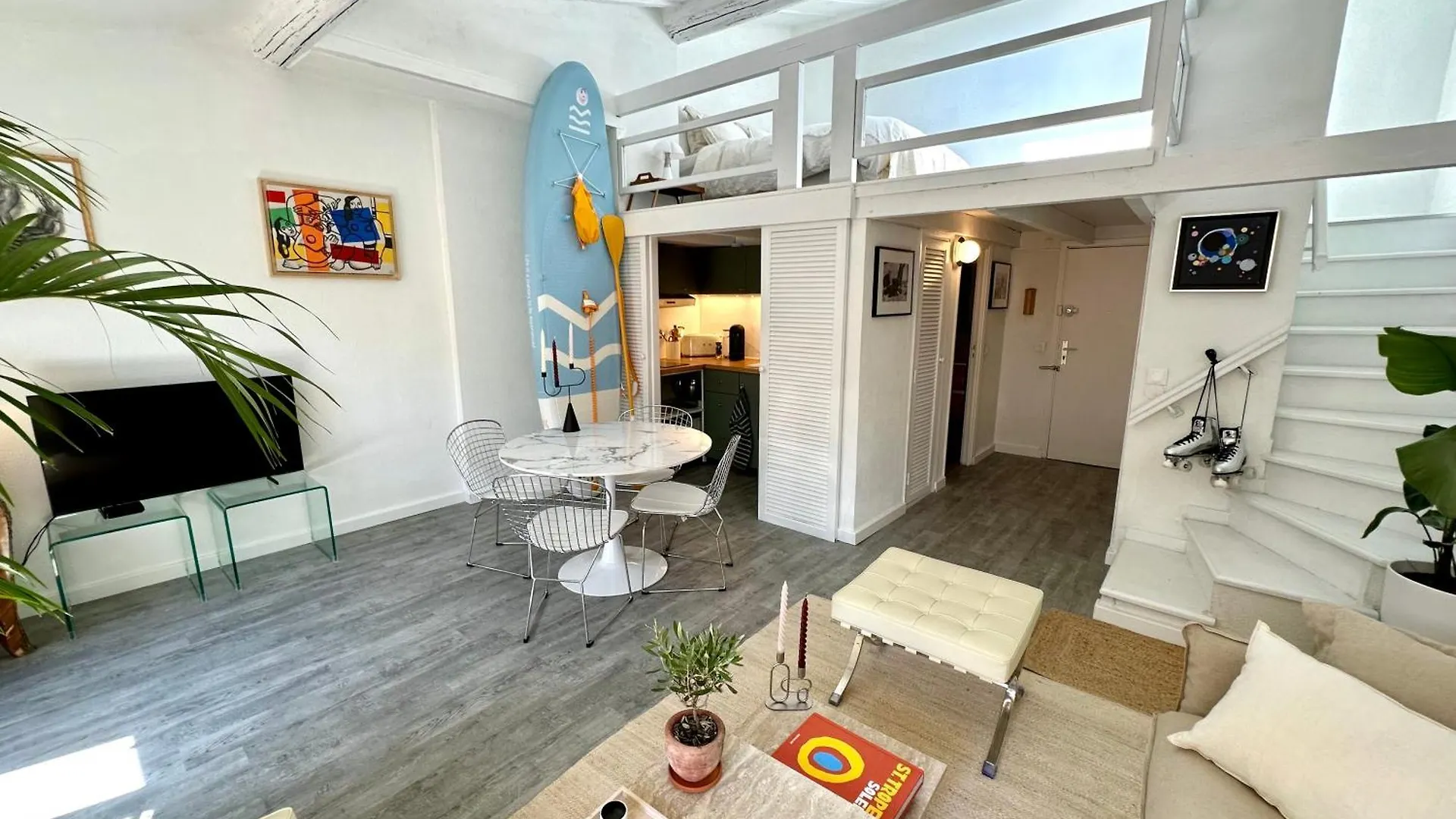 Superbe Duplex Entre Le Vieux Nice Et La Prom 0*,