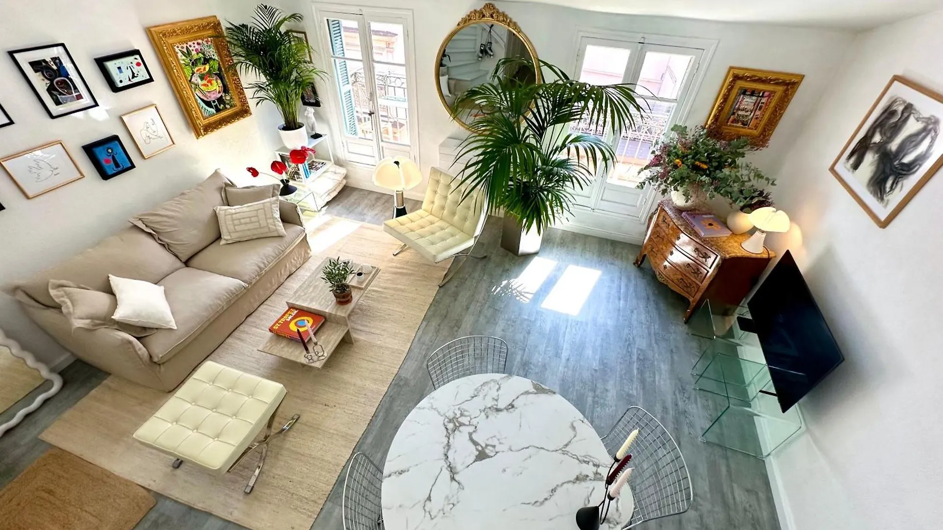 Superbe Duplex Entre Le Vieux Nice Et La Prom